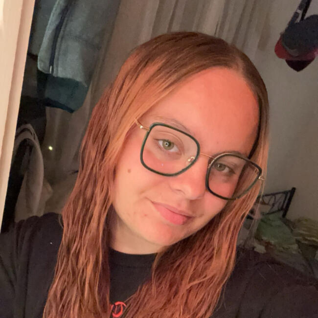 Babysitter in Saint-Michel-sur-Orge: Camille