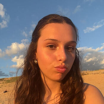 Babysitter in Pau: Jeanne