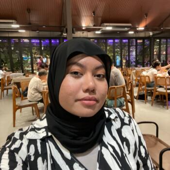 Babysitting job in Ajman: babysitting job Nur