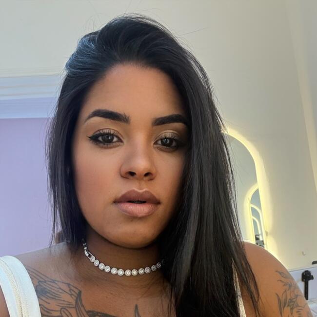 Babysitting job in Paulista: Taynã