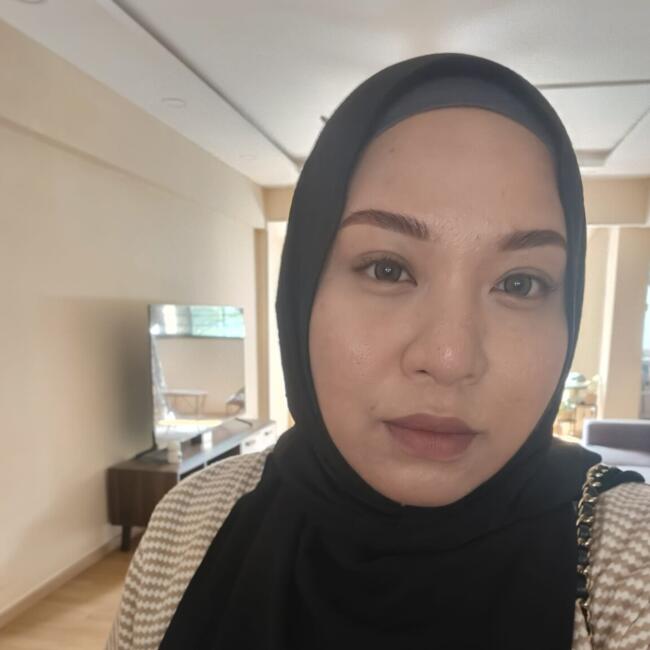 Babysitting job in Singapore Island: Faziela