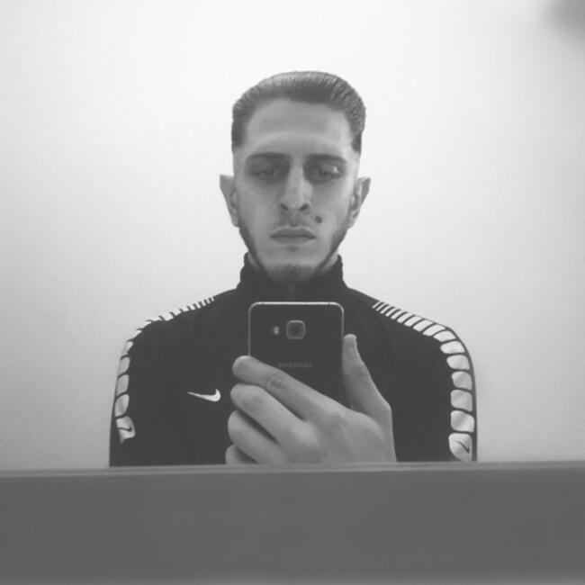 Baby-sitter in Schiltigheim: Omer