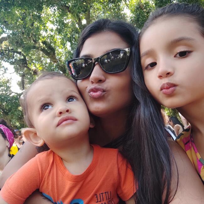 Babá em Florianópolis: Vitória