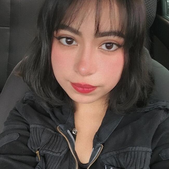 Babysitter in Pasto: Karen