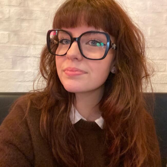 Babysitter in Ciral: Ilyana