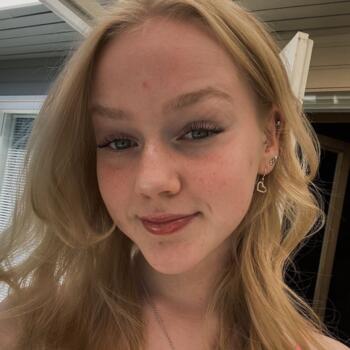 Babysitter in Oulu: Jemina