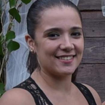 Babysitter Vila Franca do Campo: Ana