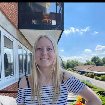 Babysitter i Usserød: Louise