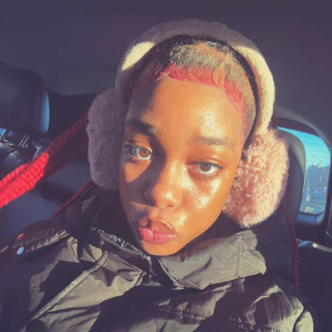 Babysitter in Linden: Nephda