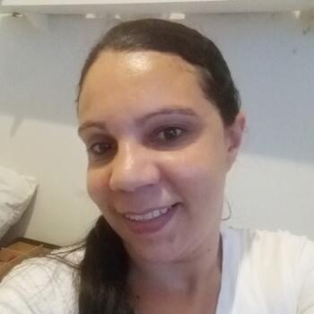 Babysitter in Tijucas: Bruna