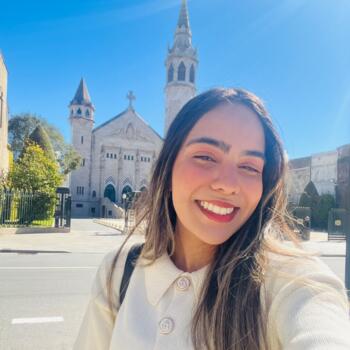Babysitter in Belo Horizonte: Nicole