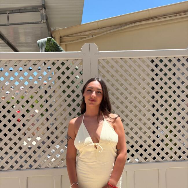 Canguro en Estación de Cártama: Noa