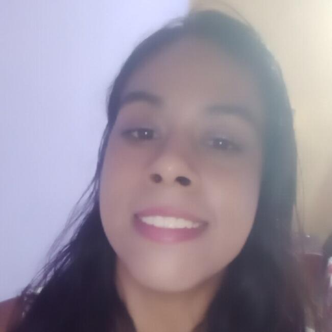 Babysitter in Nemby: Angela️