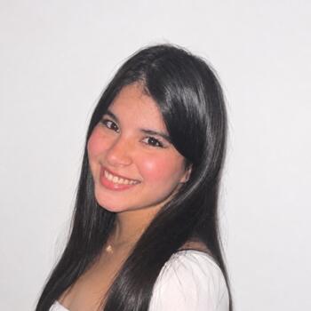 Niñera en Lambaré: Mia
