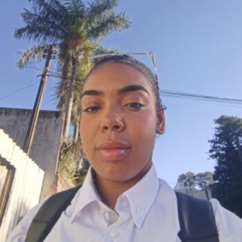 Babysitter Cascavel: Rayssa