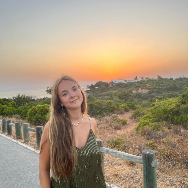 Babysitter in Granada: Emma