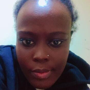 Babysitter in Riyadh: Sofia