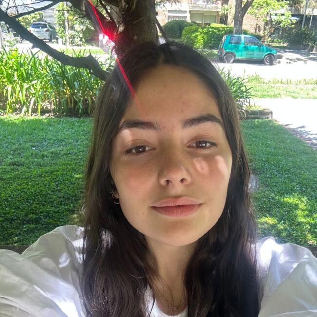 Babysitter in Montevideo: Martina