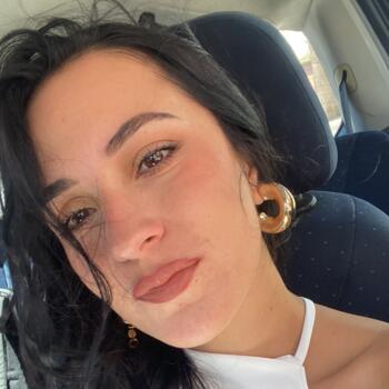 Babysitter in Santa Maria a Vico: Maria