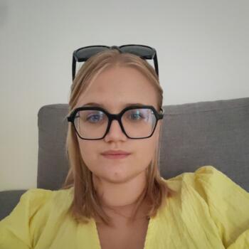 Babysitter in Ruy: Thais