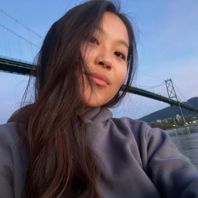 Babysitter in Vancouver: Deya