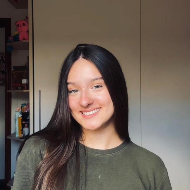 Babysitter em Coimbra: Lais