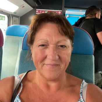 Babysitter in Comines: Corinne