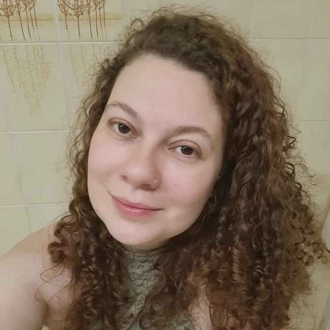 Babysitter in Curitiba: Fernanda