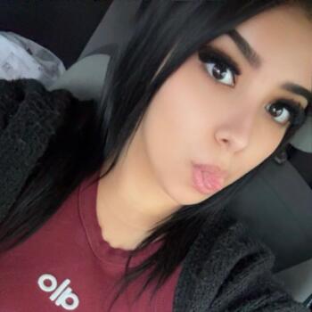 Babysitter in Lyon: Nora