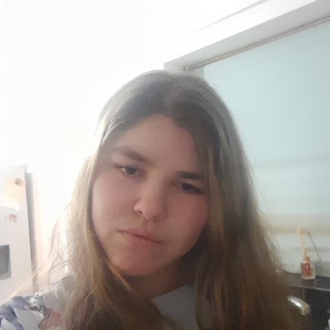 Babysitter in Darlington: Natalia