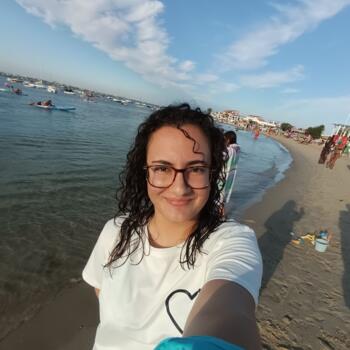Babysitter em Santarém: Mariana