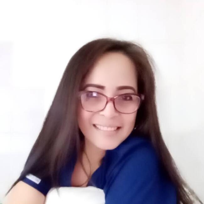 جليسة أطفال في دبي: Marizylle