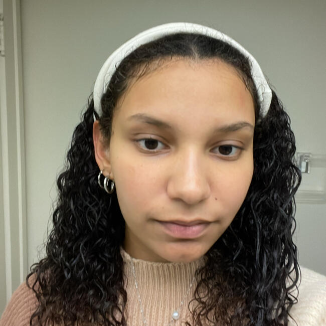 Nanny in North Vancouver: Laura