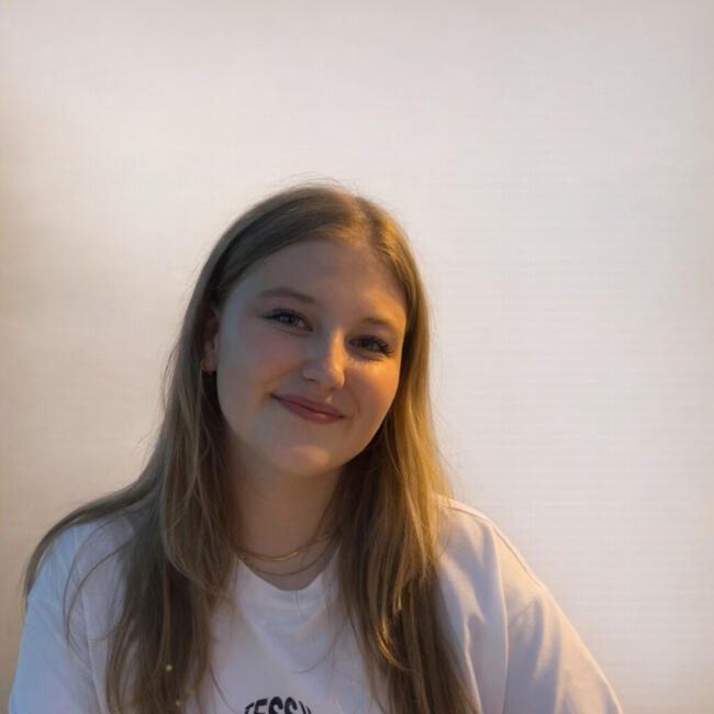 Babysitter in De Kwakel: Chrissy