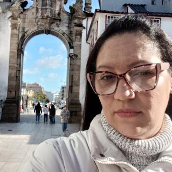 Babysitter in Braga: Cristiane