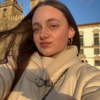 Babysitter in Vitoria-Gasteiz: Leyre