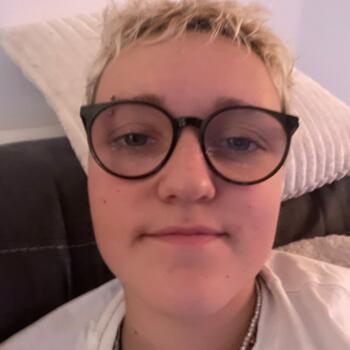 Babysitter in Boucau: Léna