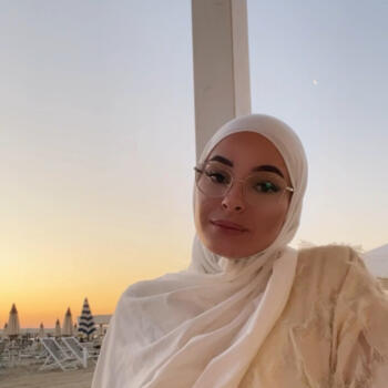 Babysitter Tilburg: Maryam