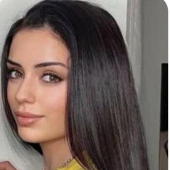 Canguro Manilva: Leticia