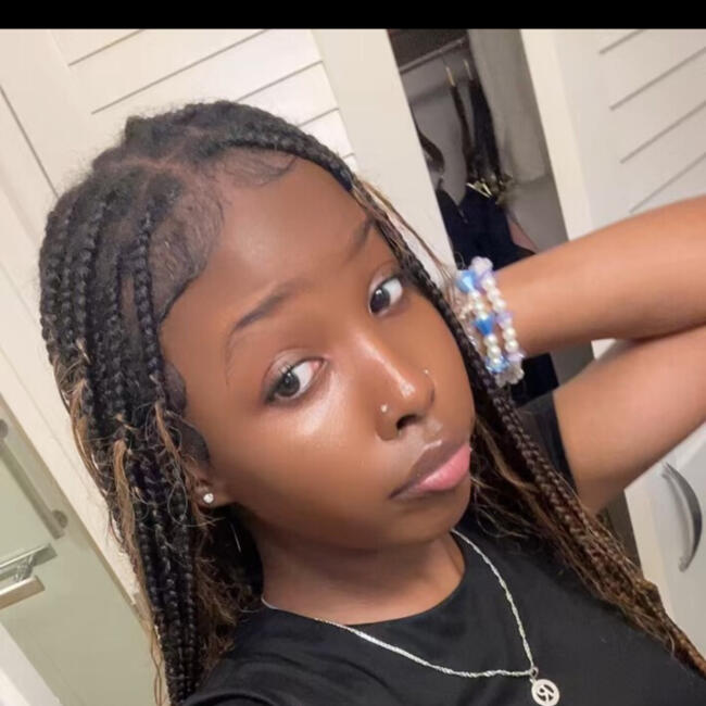 Babysitter in Brooklyn: Hapsa