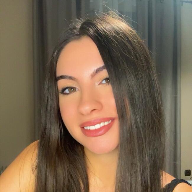 Niñera en Granada: Maria