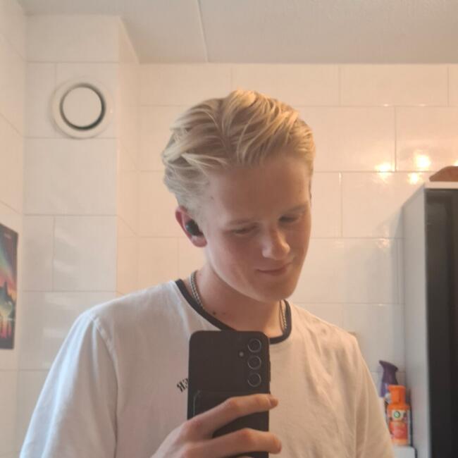 Babysitter in Beilen: Kjelt