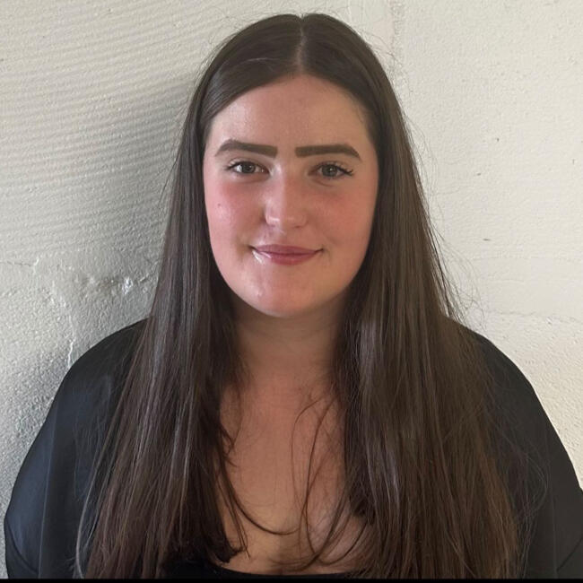 Babysitter in Ormesson-sur-Marne: Justine