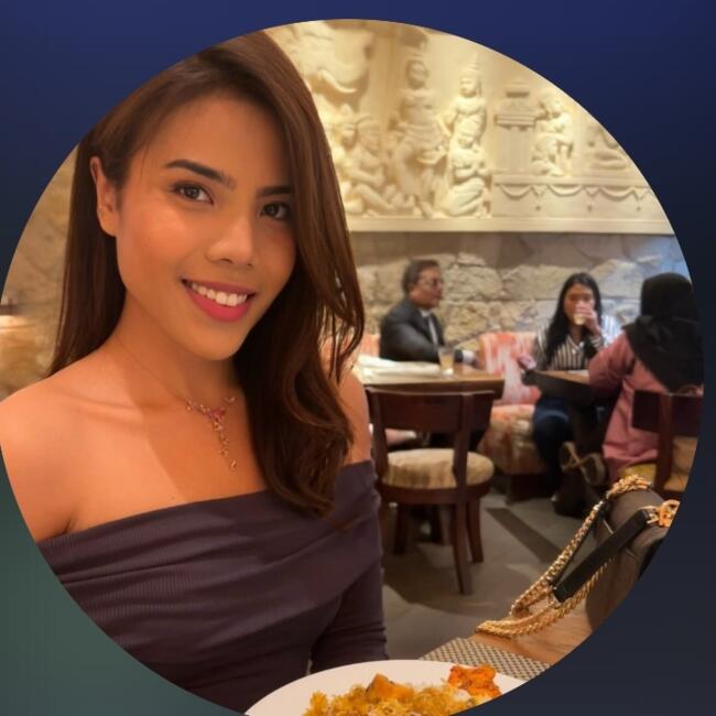 Lowongan pekerjaan babysitting di Jakarta: Helena L