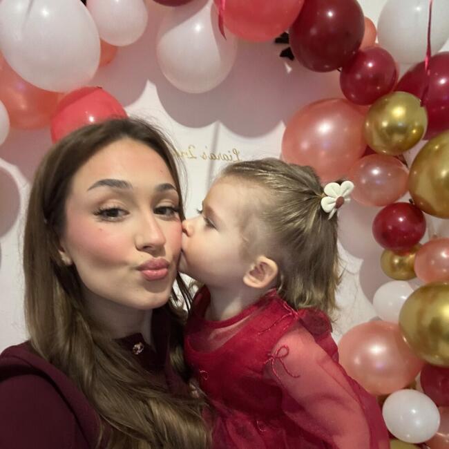 Babysitter in Ljubljana: Emolinda