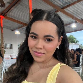 Babysitter in Natal: Samita