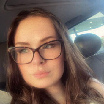 Babysitter Colorado Springs: Olivia