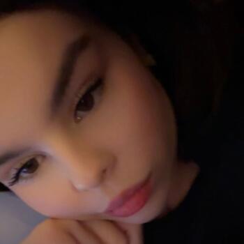 Babysitter in Nantes: Ines