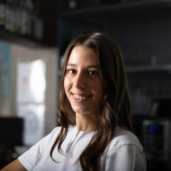 Babysitter Saint-Genouph: Jade