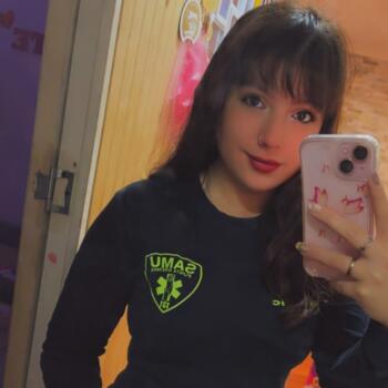 Babysitting job in Punta Arenas: babysitting job Danissa